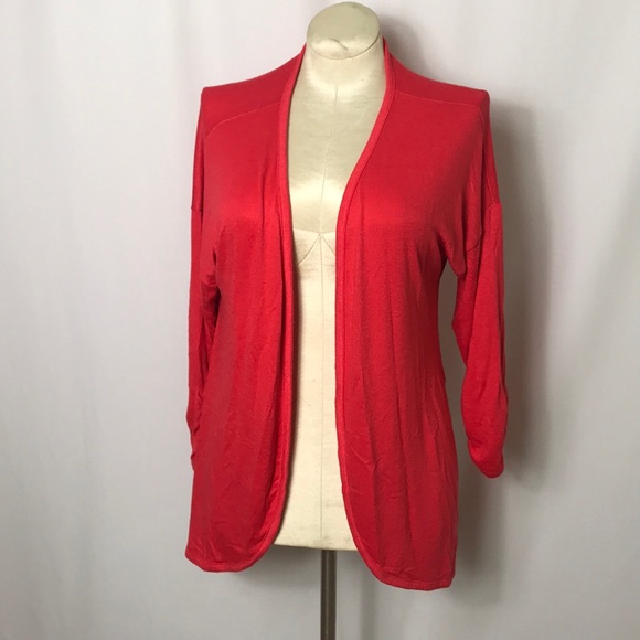 🌻 3/25 🌻 Plus Size Red EVRI Open Front Cardigan - Picture 2 of 7